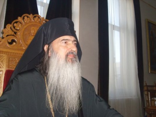 Persoanele cu dizabilităţi, binecuvântate de IPS Teodosie: Noi îl rugăm pe Bunul Dumnezeu să vă aline şi suferinţele